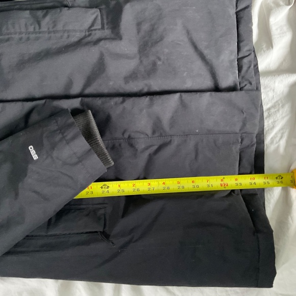 North Face Woman’s Dry-vent  Down Parka Size Small - Picture 4 of 13